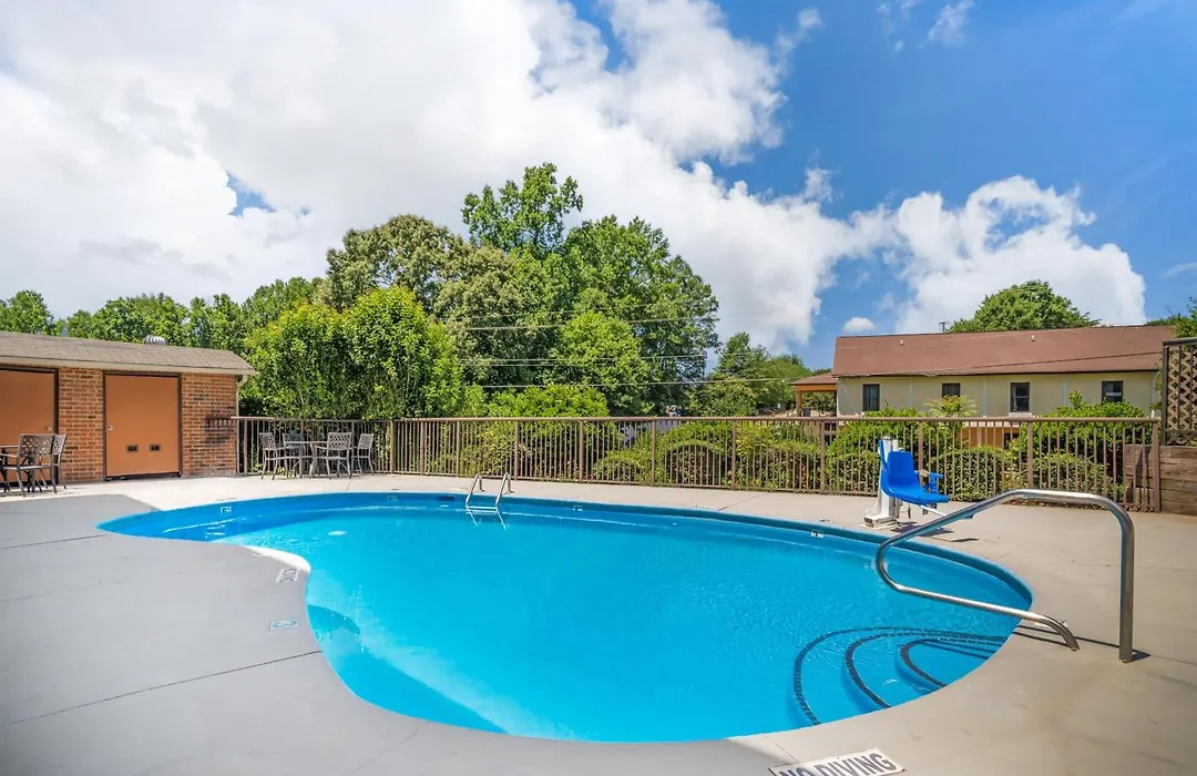 Best Western Statesville Inn-1