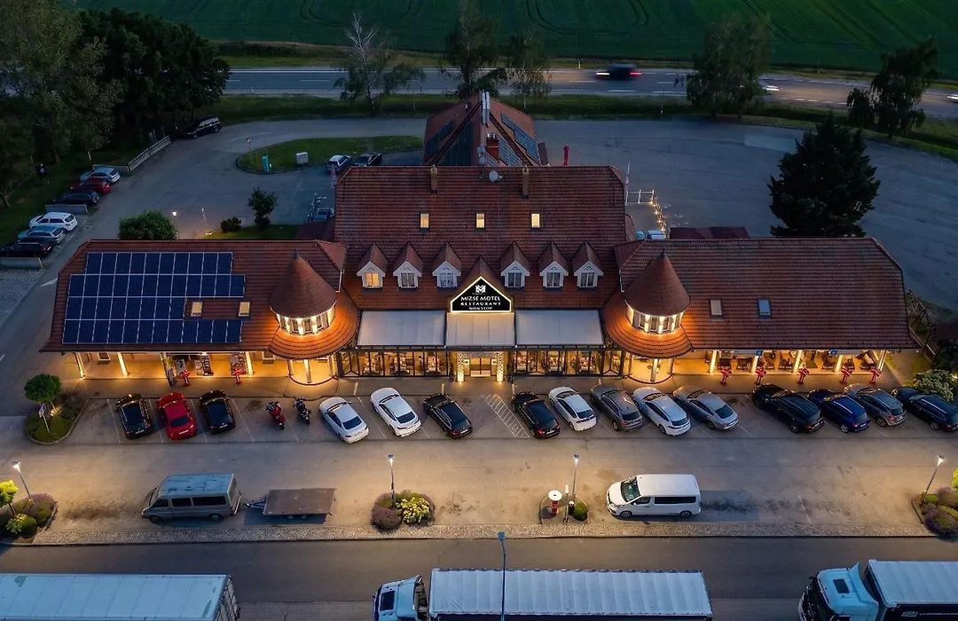 Mizse Motel-1