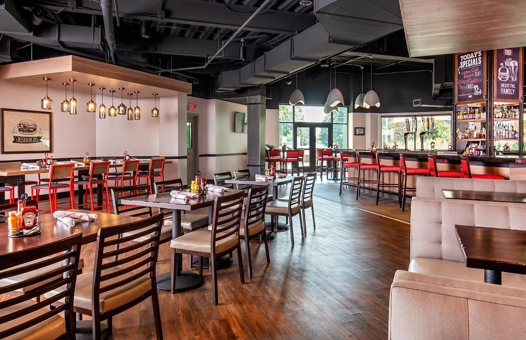 Holiday Inn Newport News - Hampton By Ihg-1