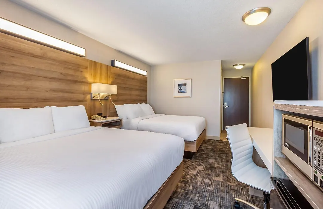 Microtel Inn & Suites By Wyndham - Timmins-1