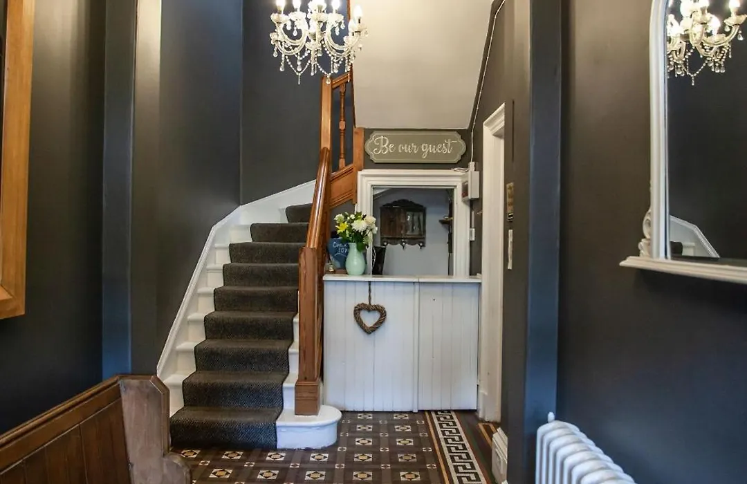The Courie Inn-1