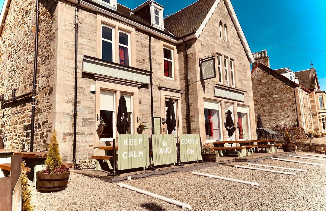 The Courie Inn-1