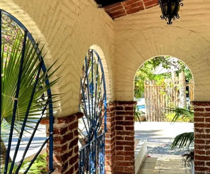 Hotel Calafia-1