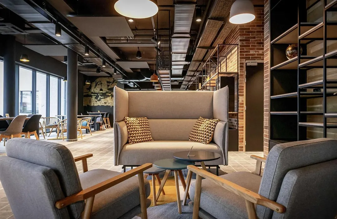 ibis Styles Valenciennes Petite Foret-1