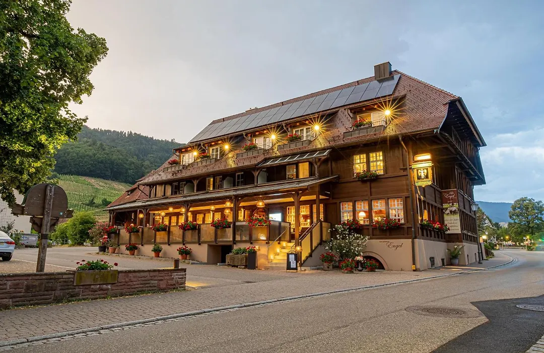 Schwarzwaldgasthaus Goldener Engel-1