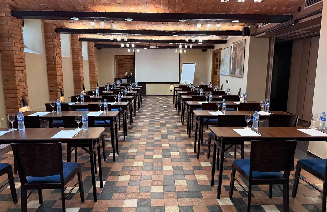 Best Western Santakos Hotel-1
