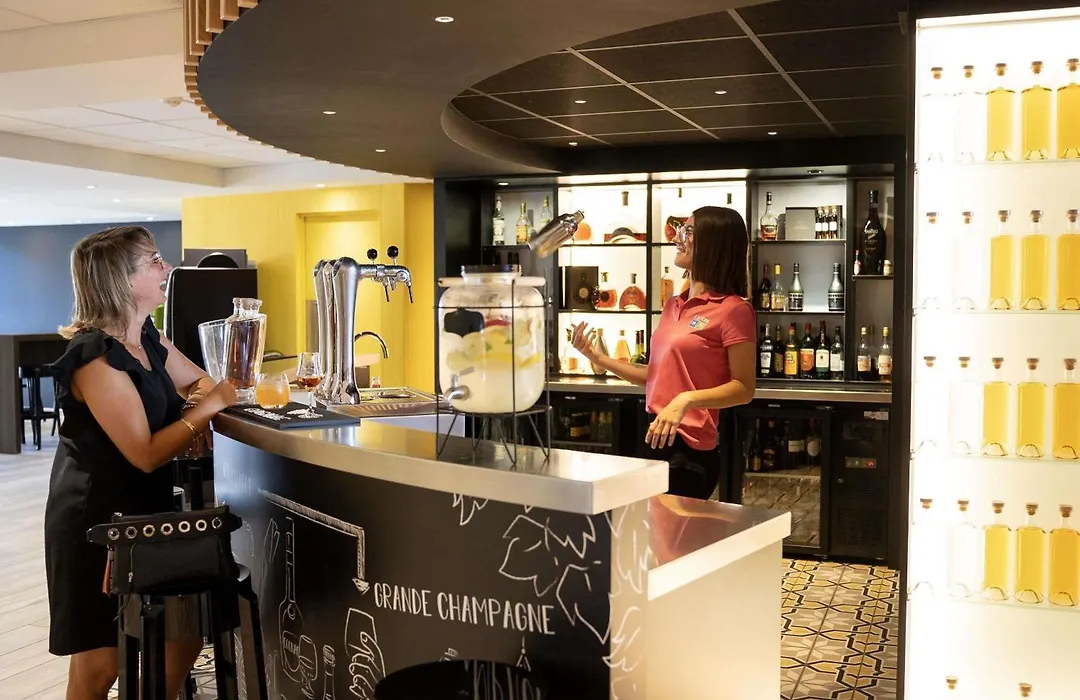 Ibis Styles Cognac-1
