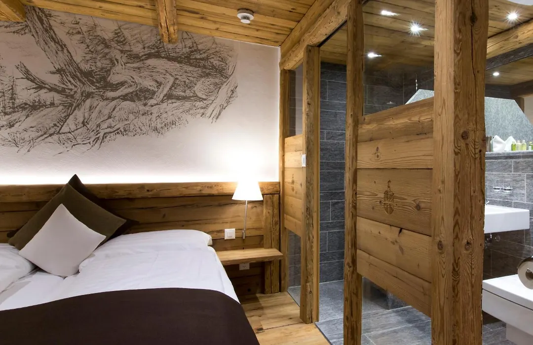 Hotel Crusch Alba Zernez-1