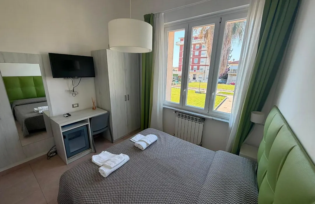 Hotel Nuovo Tirreno-1