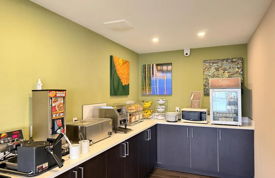 Sleep Inn & Suites Quebec City East-1