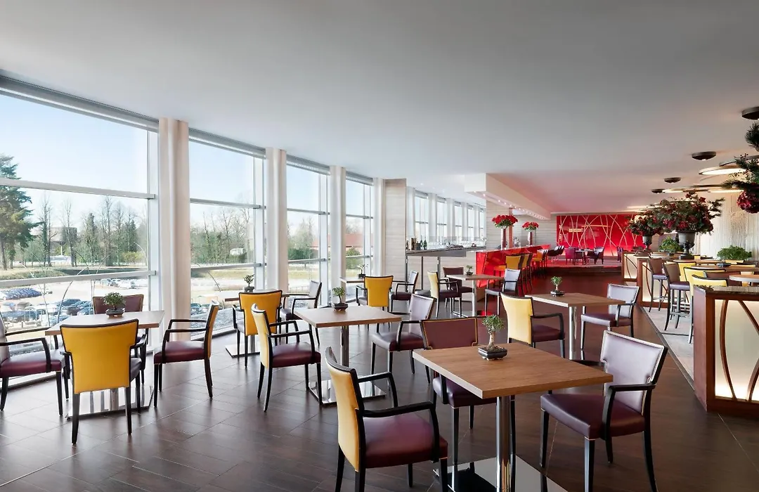 Sheraton Milan Malpensa Airport Hotel & Conference Centre-1