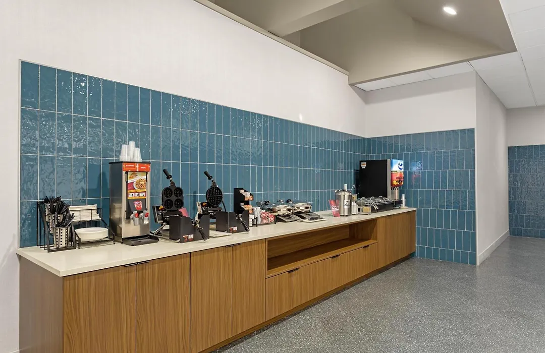 Best Western Plus Downtown Tacoma-1
