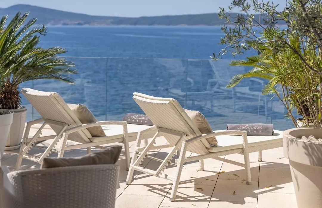 Luxury Hotel Amabilis-1