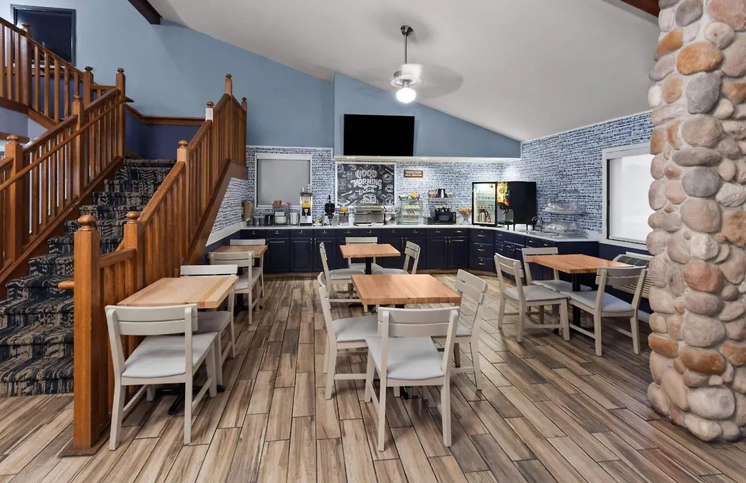 Americinn By Wyndham Austin-1