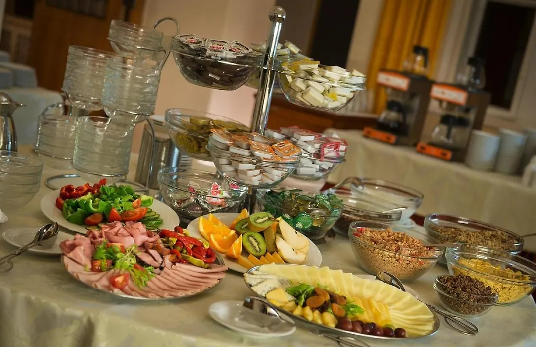 Ea Zamecky Hotel Hruba Skala-1