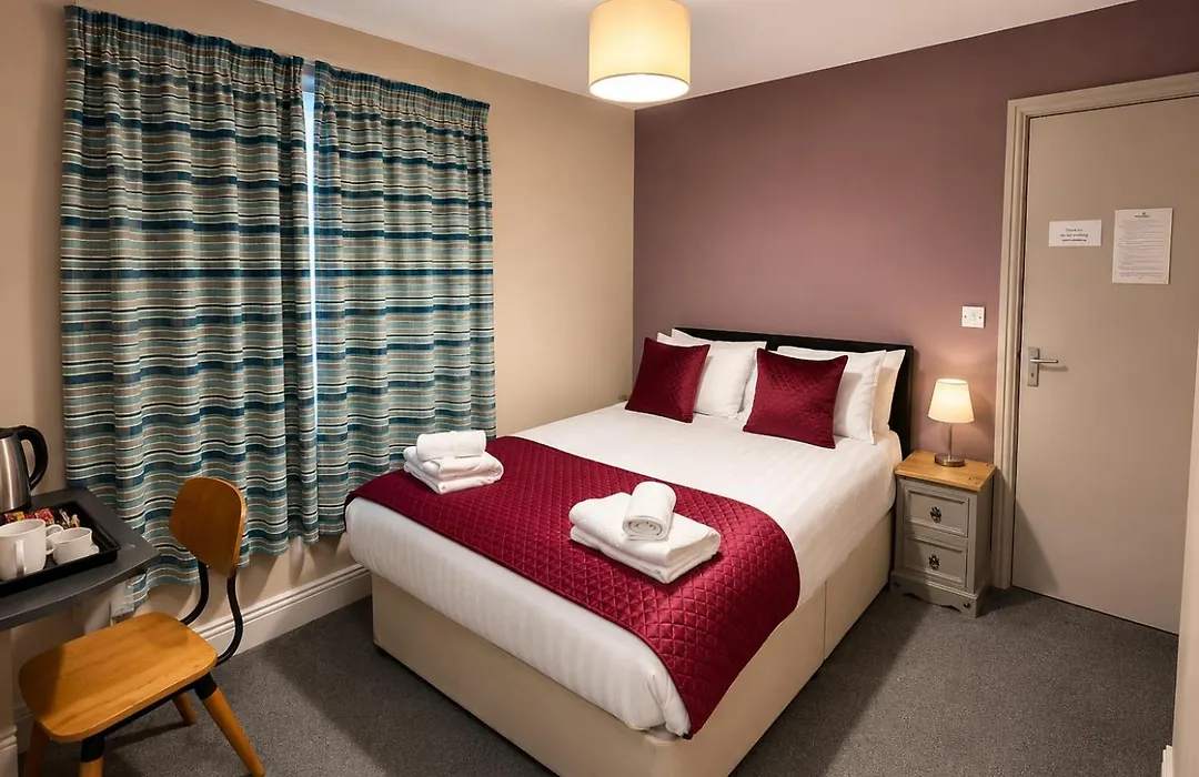 Hampton Hotel-1
