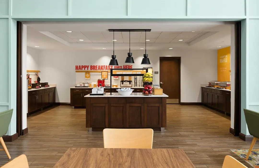 Hampton Inn & Suites - Deland-1