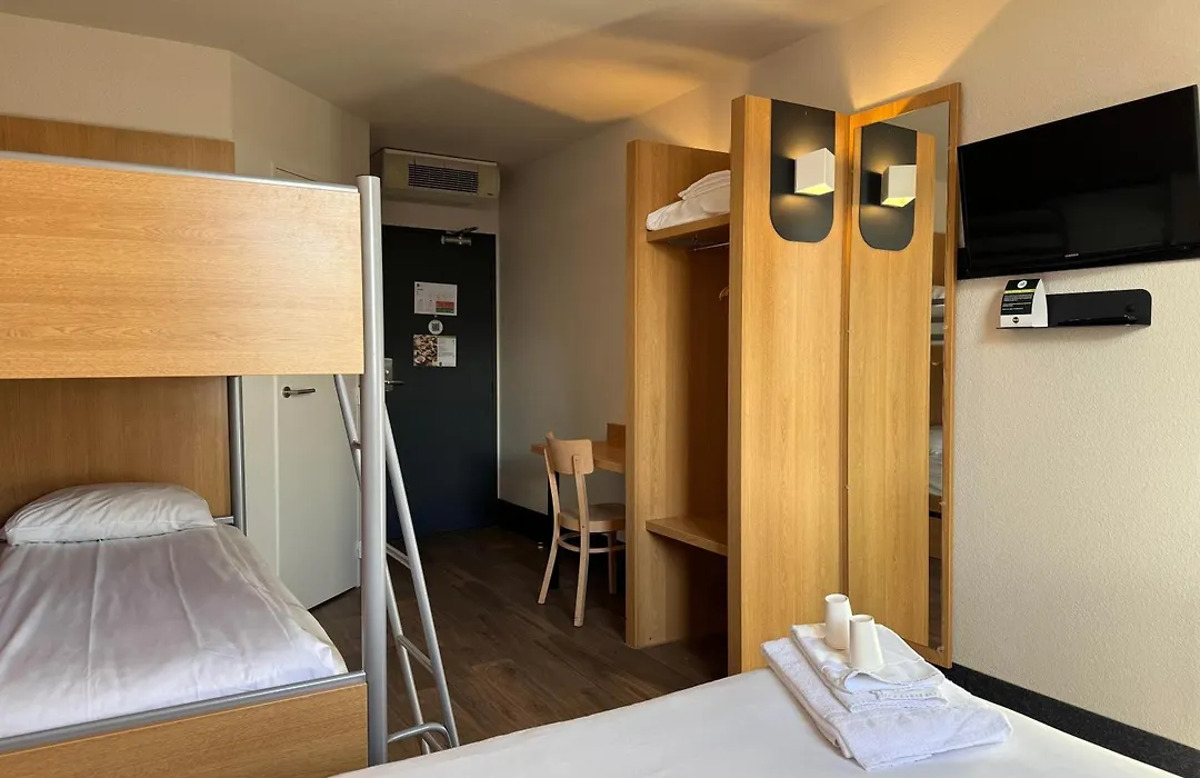 B&B HOTEL Auxerre Monéteau-1