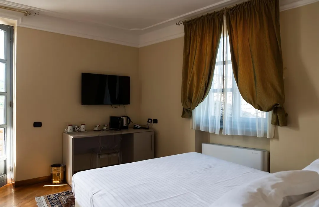 Albergo Castiglione Langhe-1