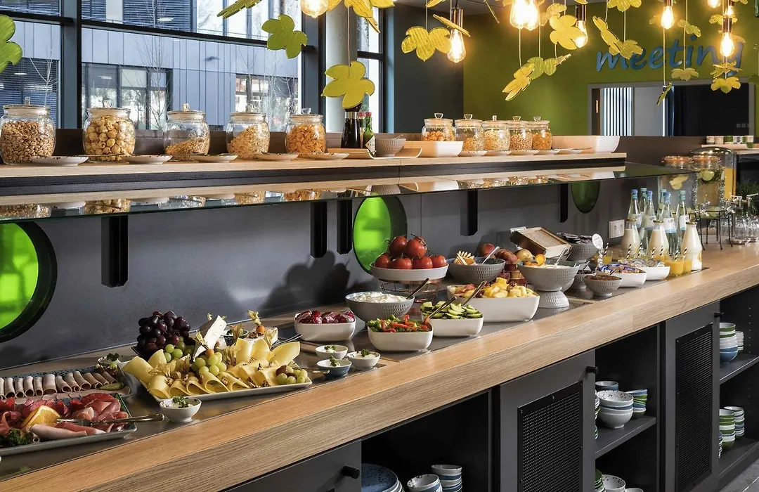 Ibis Styles Stuttgart Vaihingen-1