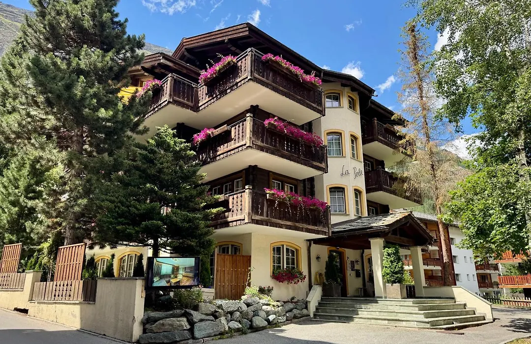 La Perle Apartments-1