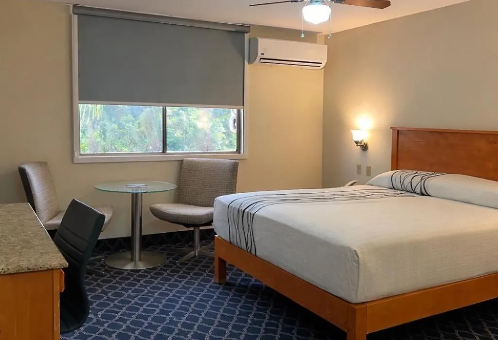 Hotel León-1