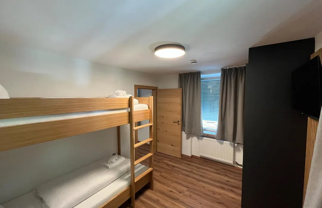 Hotel Rad-1