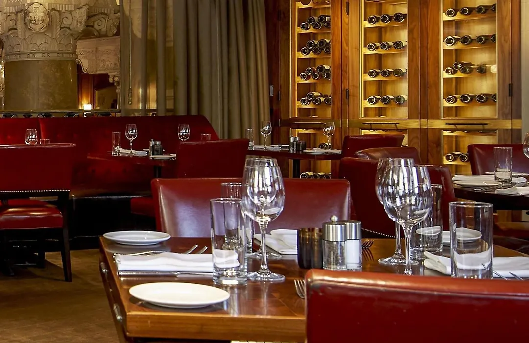 Intercontinental Chicago Magnificent Mile By Ihg-1