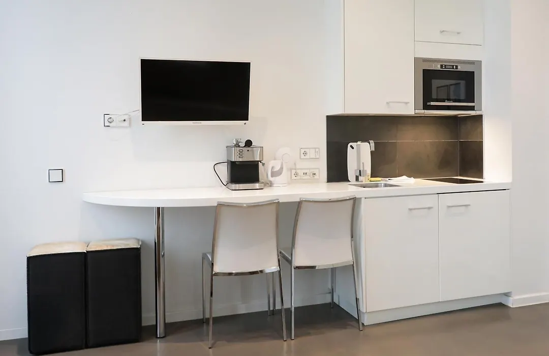 VISIONAPARTMENTS Berlin - self check-in-1