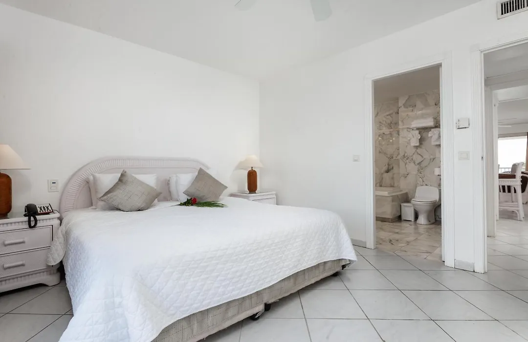 Sapphire Beach Club Resort-1
