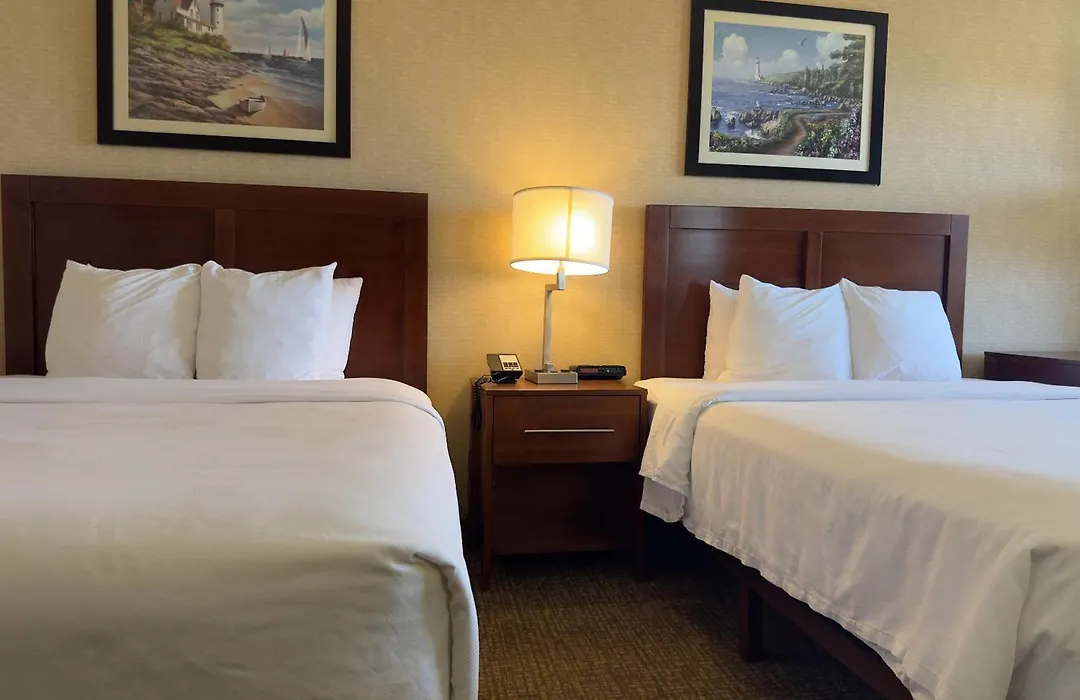 Comfort Inn On The Bay-1