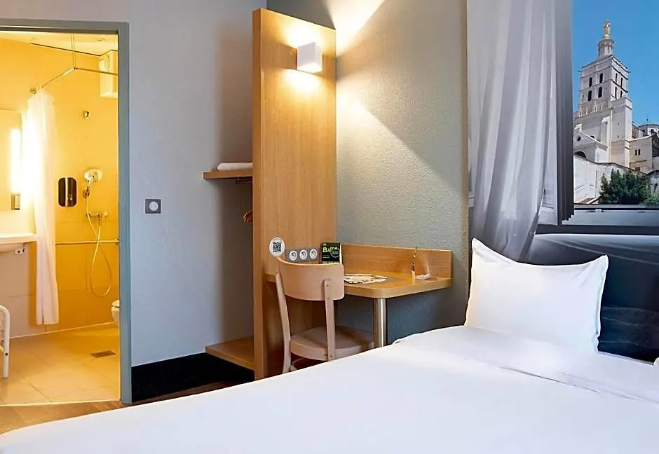 B&B Hotel Avignon 2-1