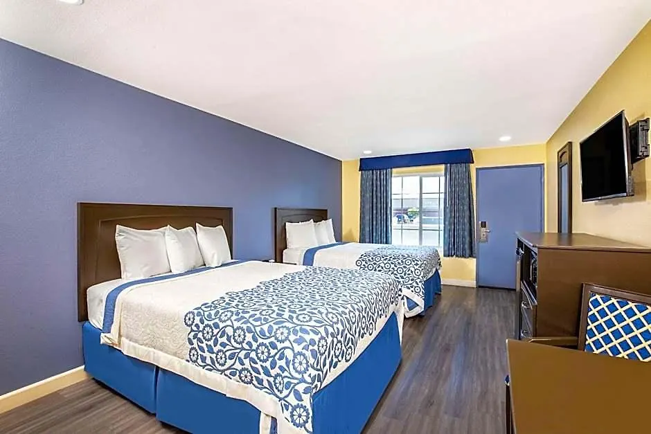 Days Inn By Wyndham Banning Casino/Outlet Mall-1