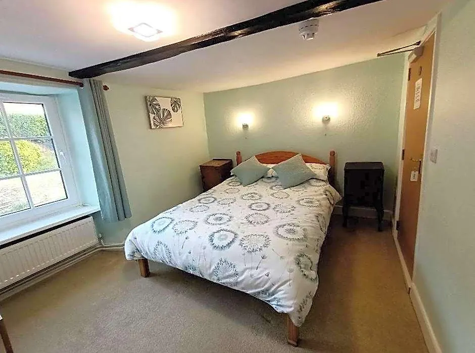 The Harp Inn-1