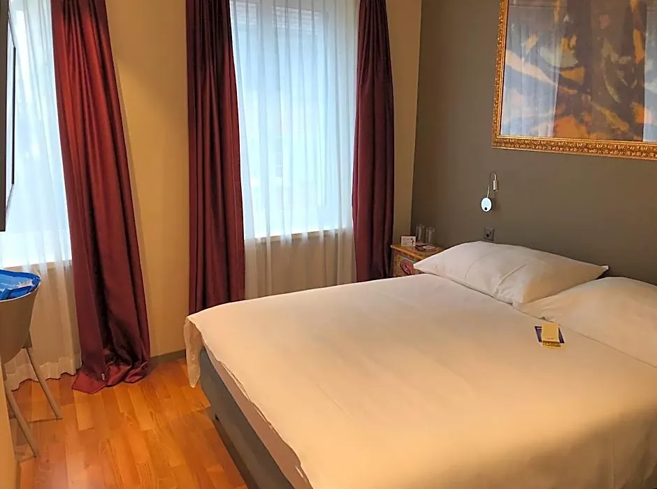 Hotel Limmatblick-1