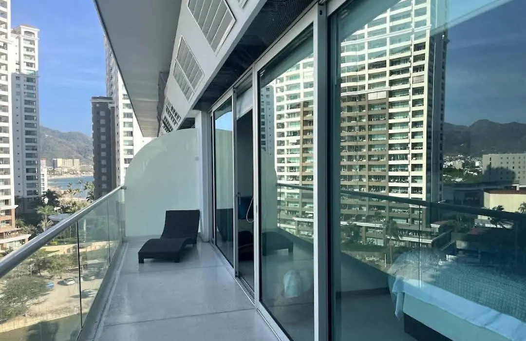 Peninsula Condominiums, Hotel Zone, Pv-1