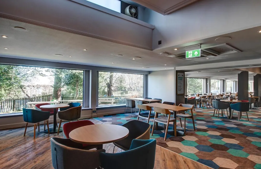 Holiday Inn Express Edinburgh City West By Ihg-1