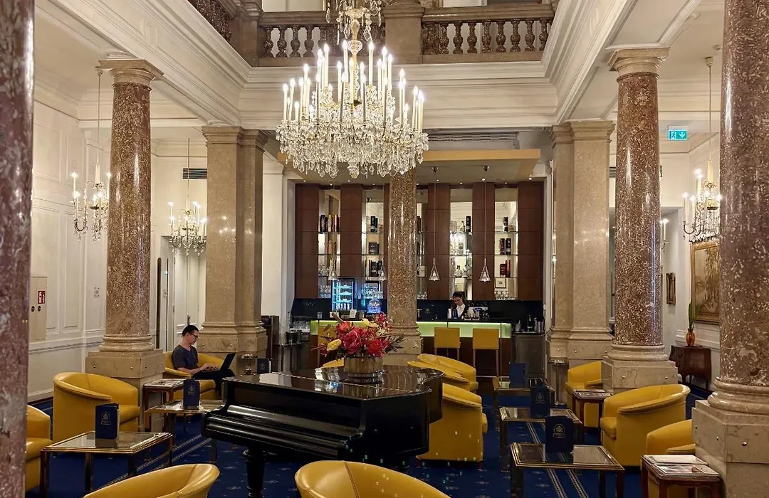 Hotel Ambassador-1