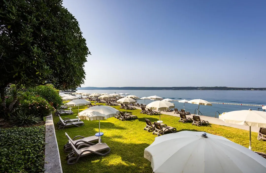 Grand Hotel Bernardin-1