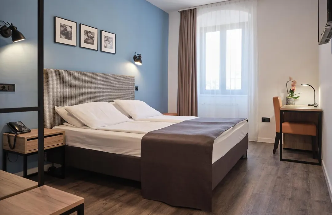 Sabotin, Hotel & Restaurant-1