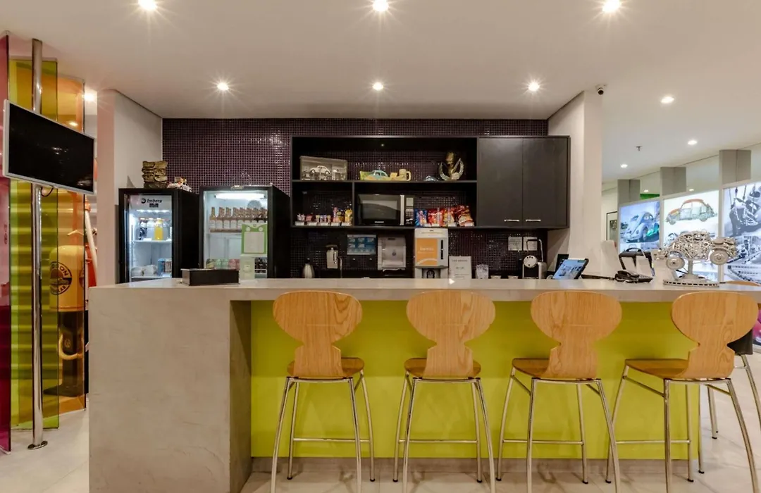 Ibis Styles Balneario Camboriu - 1 Quadra Do Mar-1