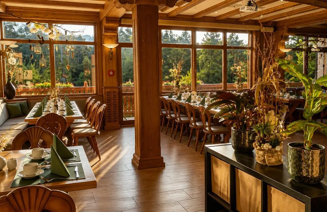 Waldhotel Ehrental-1