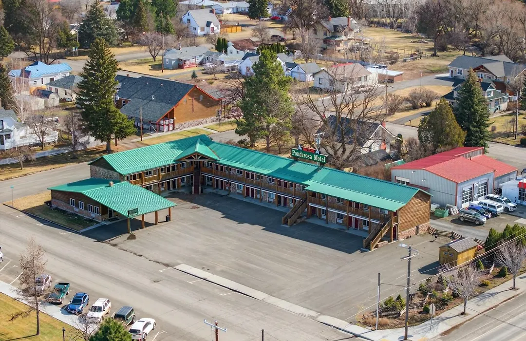 Ponderosa Motel-1