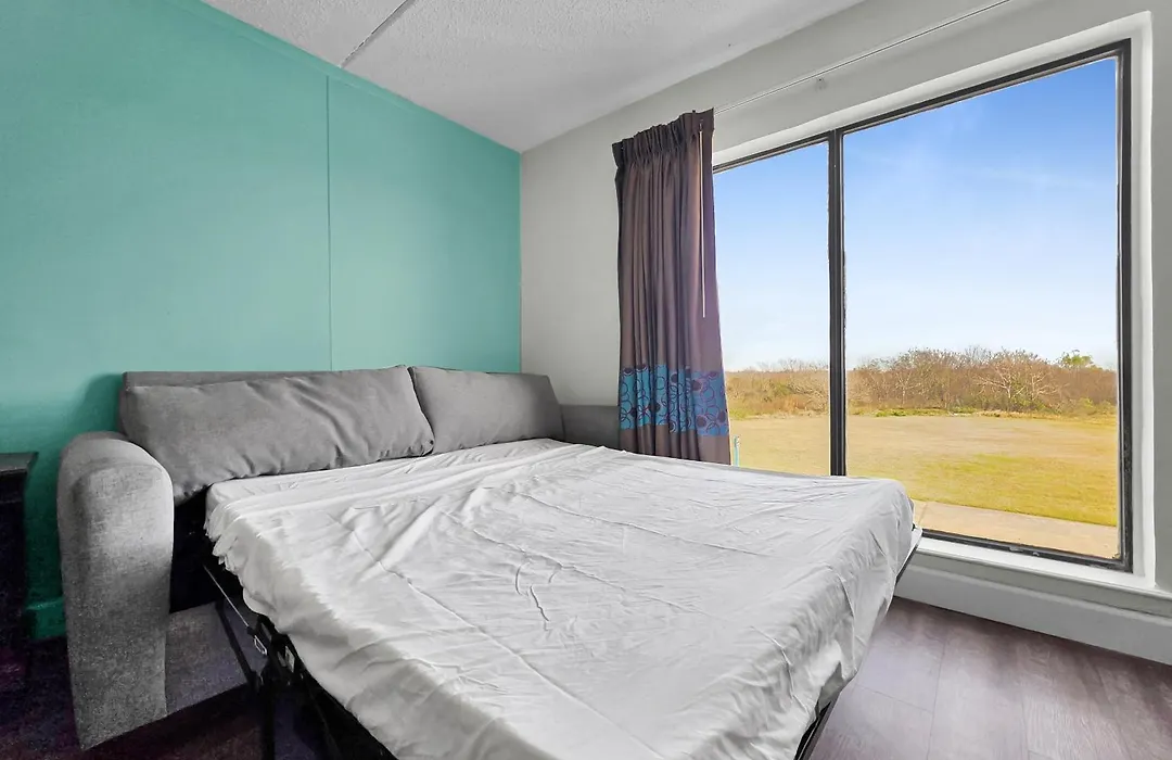 Crystal Palace Resort-1