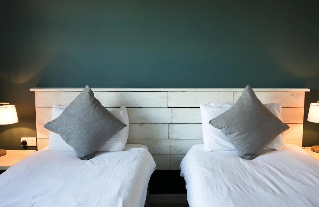 The Cliff House Hotel-1