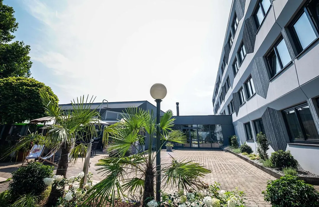 Ibis Styles Linz-1