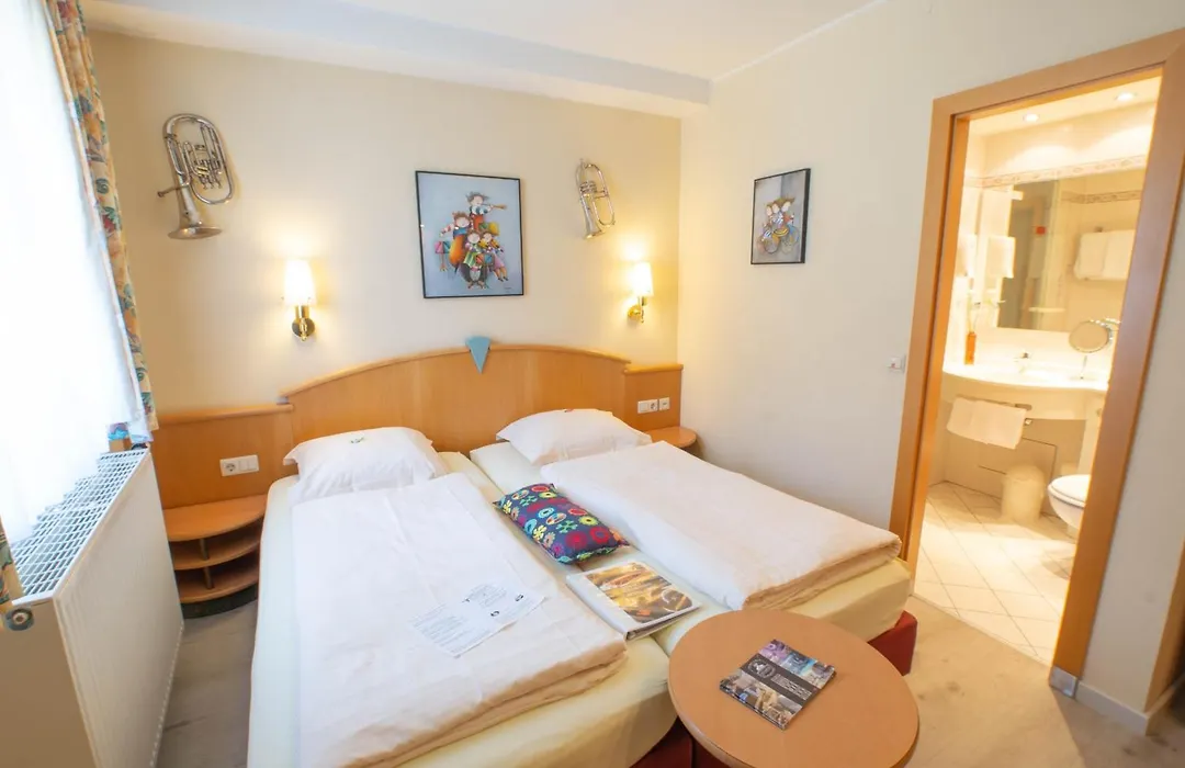 Logis Gourmet&Relax Wellness Hotel De La Sure-1