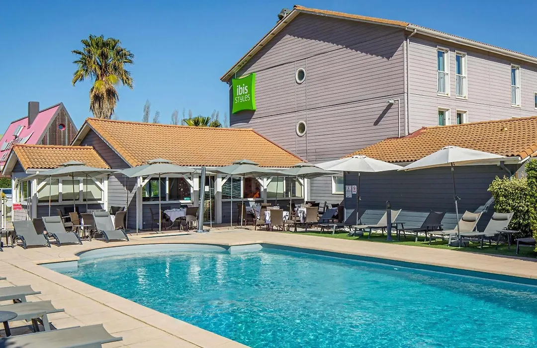 Ibis Styles Aubagne Gemenos-1