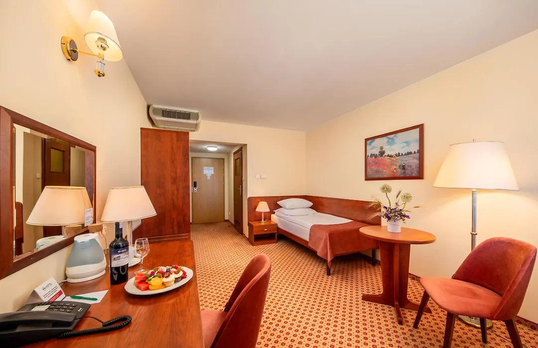 Hotel Gromada Warszawa Centrum-1