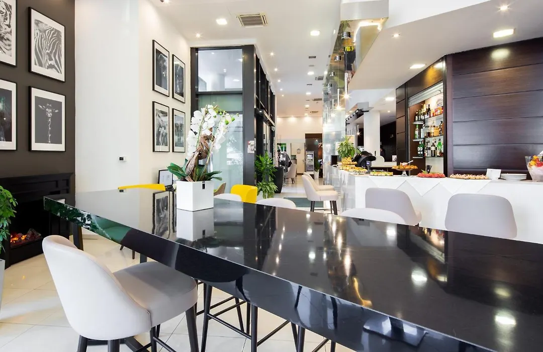 Holiday Inn Turin Corso Francia By Ihg-1